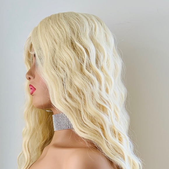 Long Gorgeous Blonde Lace Front Synthetic Wig for Everyday Wear or Events - Picture 10 of 14